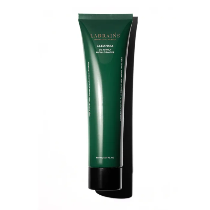 LABRAINS Oil-To-Milk Face Cleanser